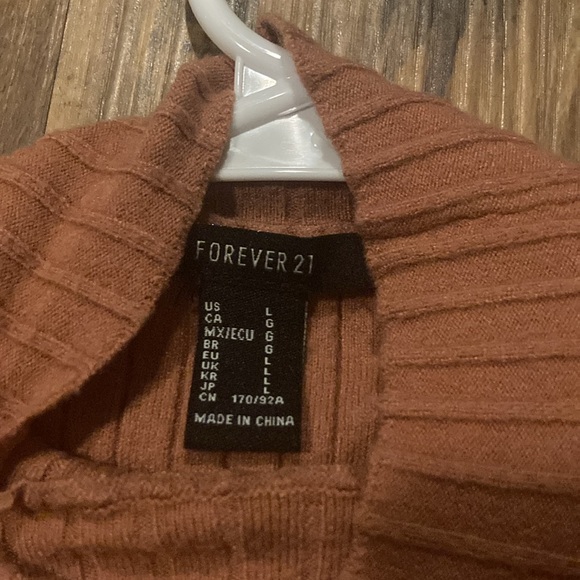 Rust Ribbed Long Sleeve Top - Picture 2 of 3